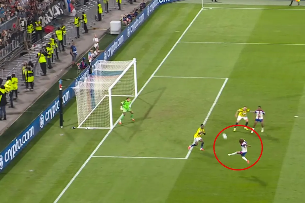 Fenerbahçe'ye uçan kafayla gol atmıştı! İşte o yıldızın yeni takımı