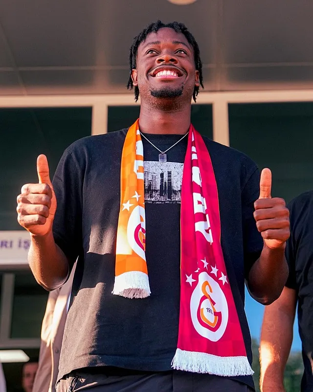 Galatasaray El Chadaille Bitshiabu'nun lisansını çıkardı!