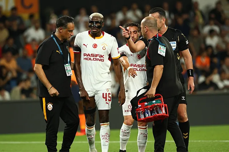 Galatasaray'da Victor Osimhen gelişmesi! 2 maçta forma giyemeyecek