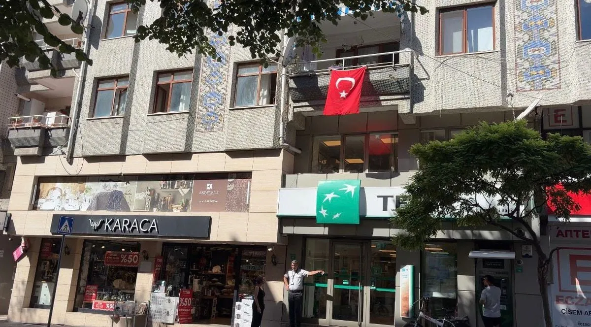 Görme engelli Necati Geniş balkondan düşerek yaşamını yitirdi
