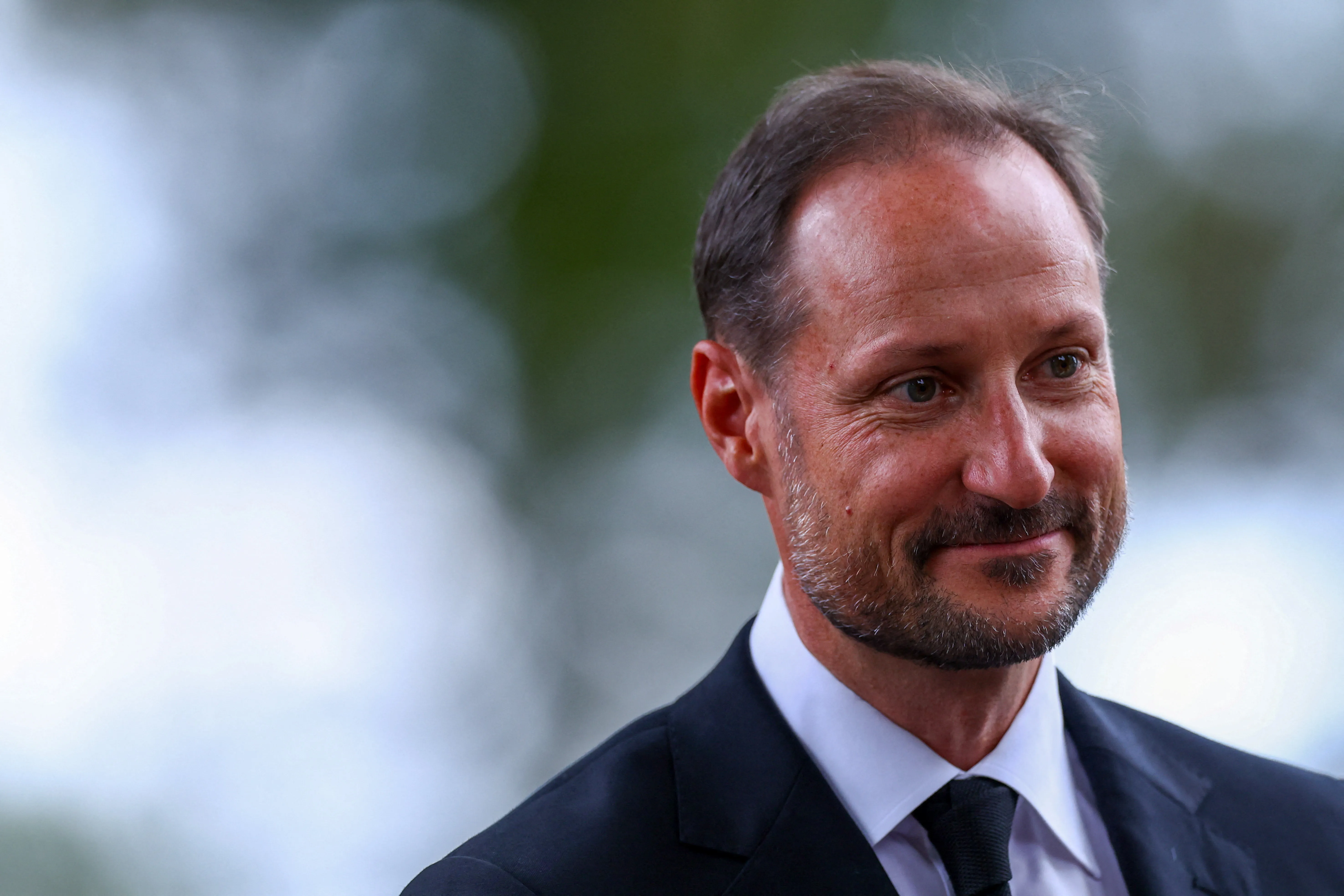 Her 4 Norveçli'den 3'ü arkasında. Kral Haakon bugün bağlılık yemini edecek