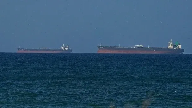 Hürmüz Boğazı’ndan çıkış yapan tankere saldırı