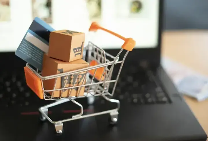İndirim reklamlarında yeni dönem: Ticaret Bakanlığı kuralları değiştirdi