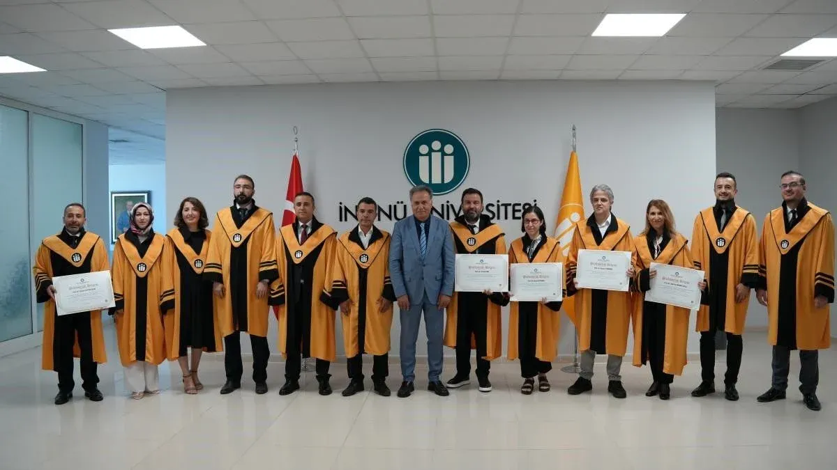 İnönü Üniversitesinde akademik unvan töreni düzenlendi