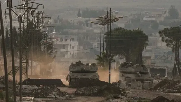 İsrail ordusu, Suriye'nin güneyindeki iki noktaya baskın düzenledi