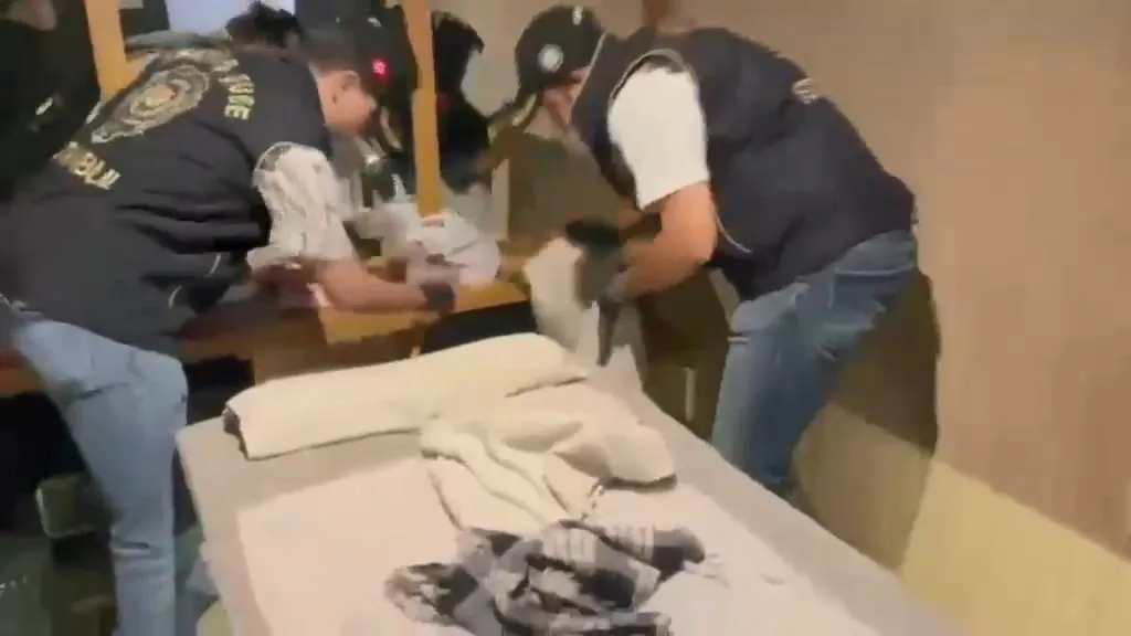 İstanbul’da masaj salonlarına fuhuş operasyonu: 31 şüpheli yakalandı