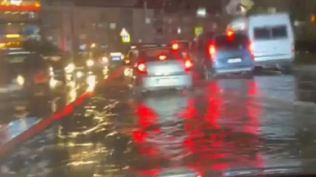 İstanbul'da sağanak etkili oldu