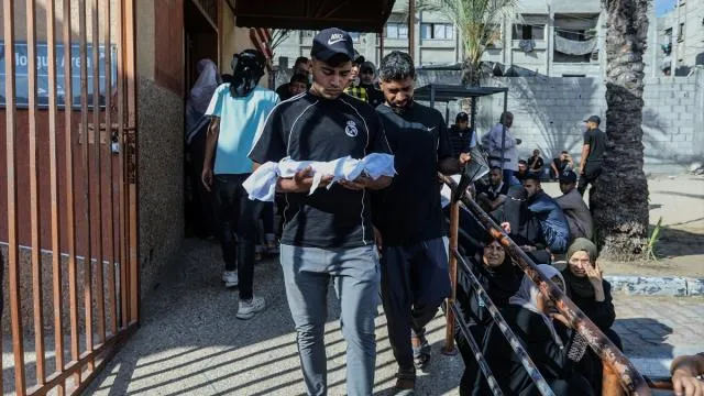 Katil İsrail'in Gazze'ye saldırılarında can kaybı 73 bin 462'ye yükseldi
