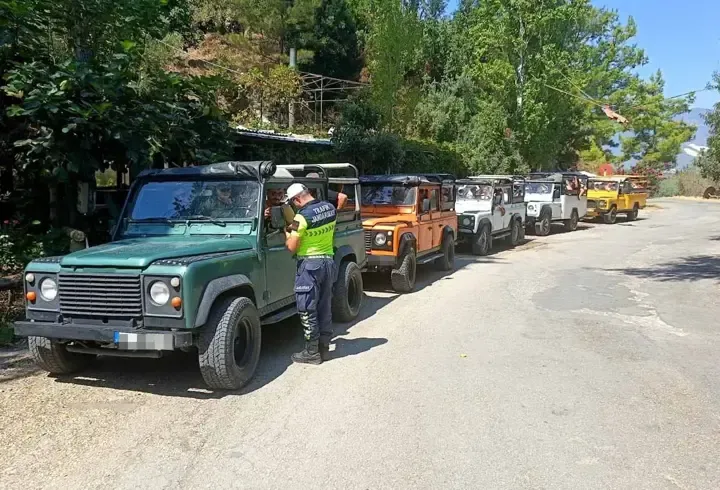 Kurallara uymayan safari araçlarına ceza
