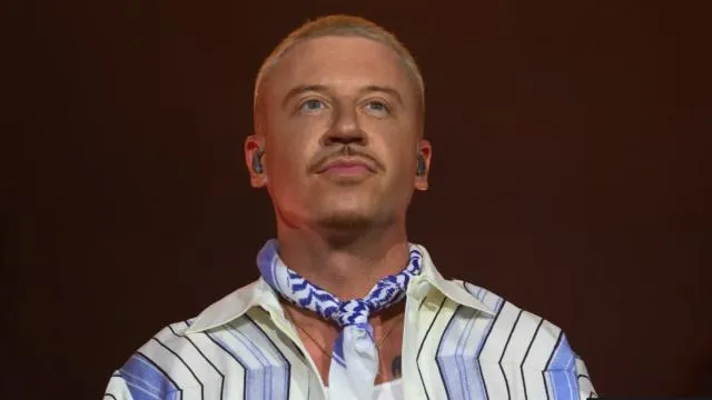 Macklemore, konserinde Filistin'e destek verdiği için Ed Sheeran'ın turnesinden çıkarıldı