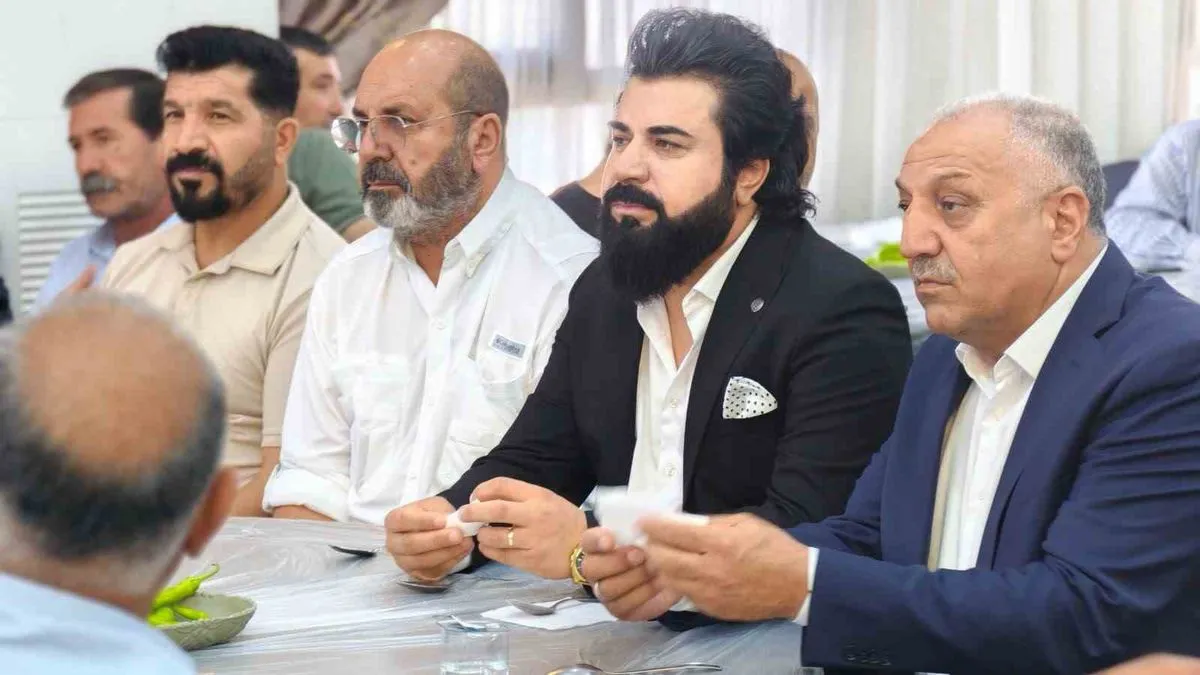 Mardin'de iki aile barış yemeğiyle kucaklaştı