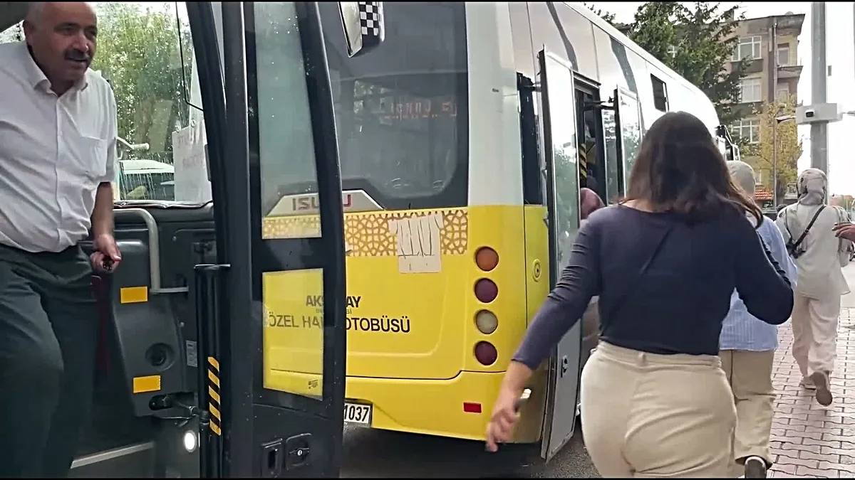 Motorin 100 lirayı aşınca Aksaray halk otobüsü şoförleri sivil bilete en az 50 lira istedi