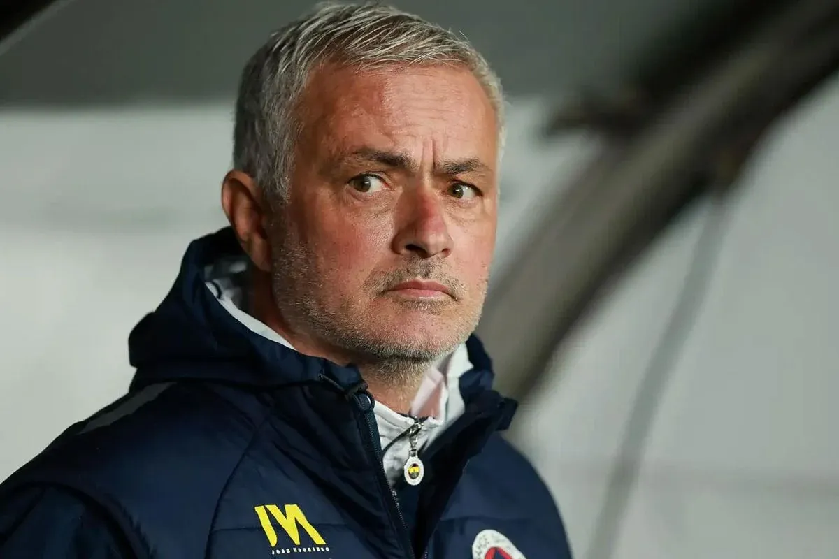 Mourinho'dan "Fenerbahçe mi Galatasaray mı?" sorusuna olay yanıt