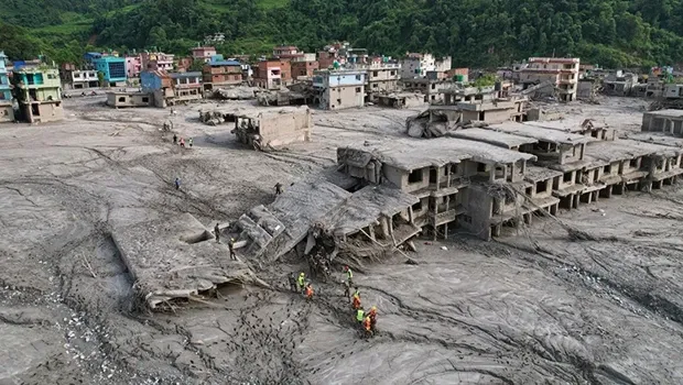 Nepal'deki felakette ölü sayısı 1000'e yaklaştı