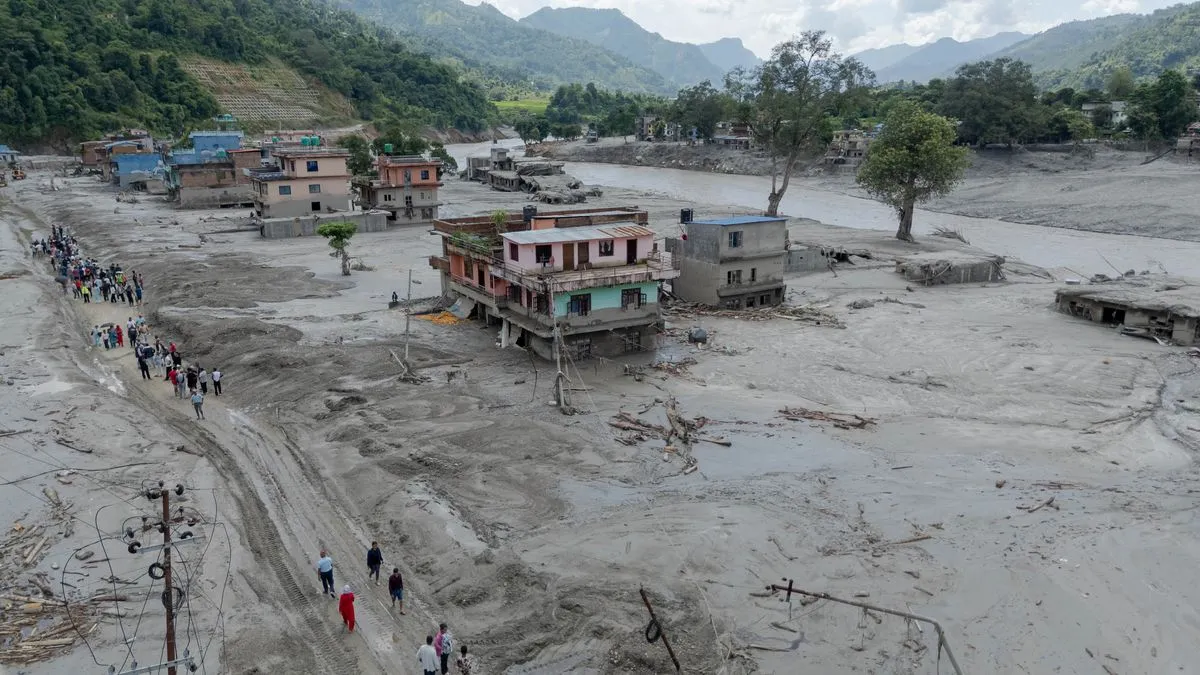 Nepal'deki sel felaketinde ölü sayısı 987'ye yükseldi