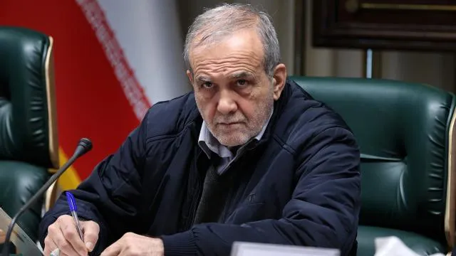 Pezeşkiyan: ABD taahhütlerine dönerse İran da derhal adım atacaktır