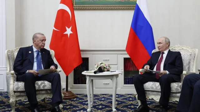Putin: Türkiye, dış politika ve ekonomi alanlarında ayrıcalıklı ortaklarımızdan biri