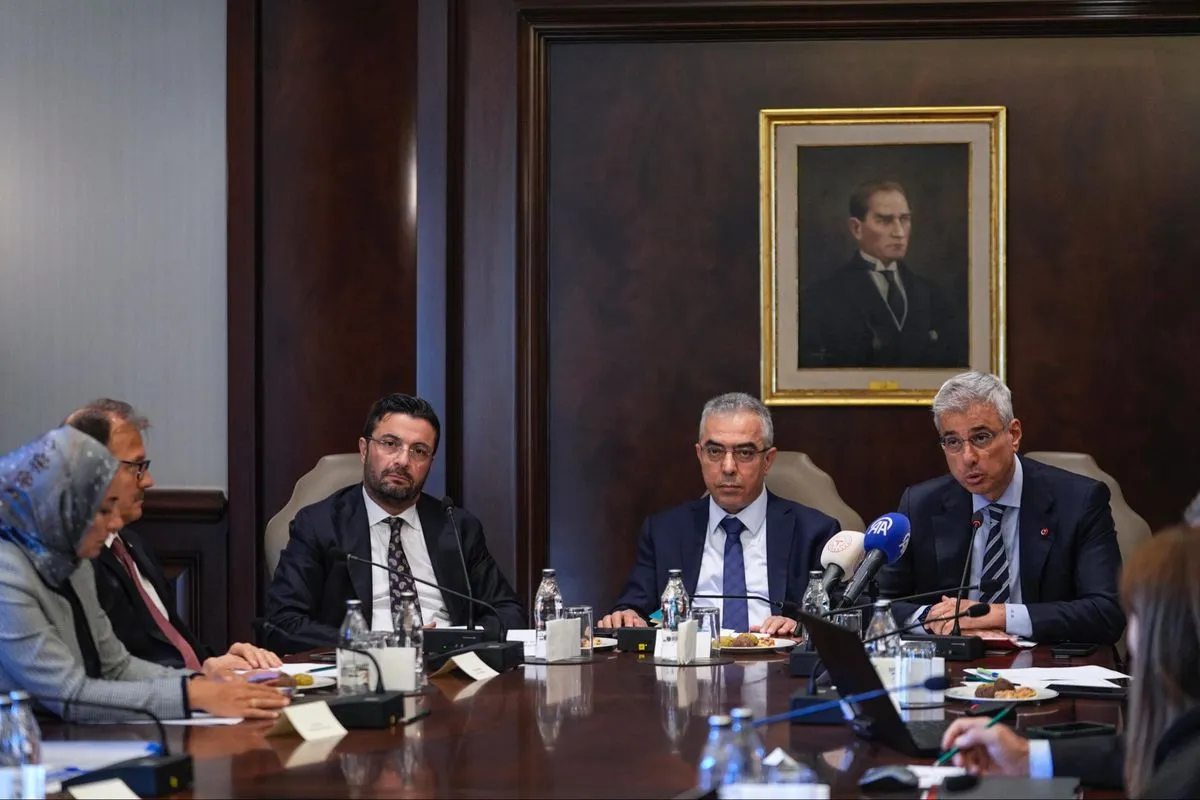 Sağlık Çalışanları ve Yerli Üretim İçin Hukuk Politikaları Toplantısı