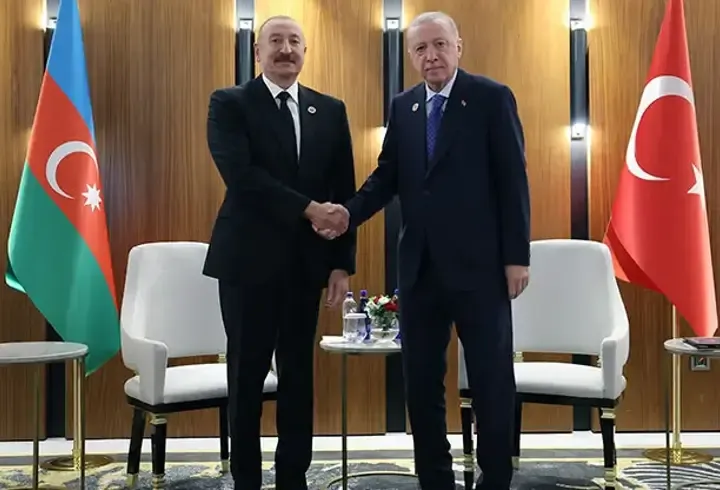 SON DAKİKA... Cumhurbaşkanı Erdoğan, Aliyev ile görüştü