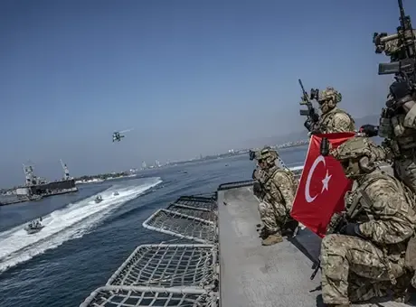 SON DAKİKA HABERLER: Yunanistan'da '2 bin komando' korkusu! 'Yakınımıza konuşlandılar' diyerek duyurdular: 'Ege'de Türk duvarı'