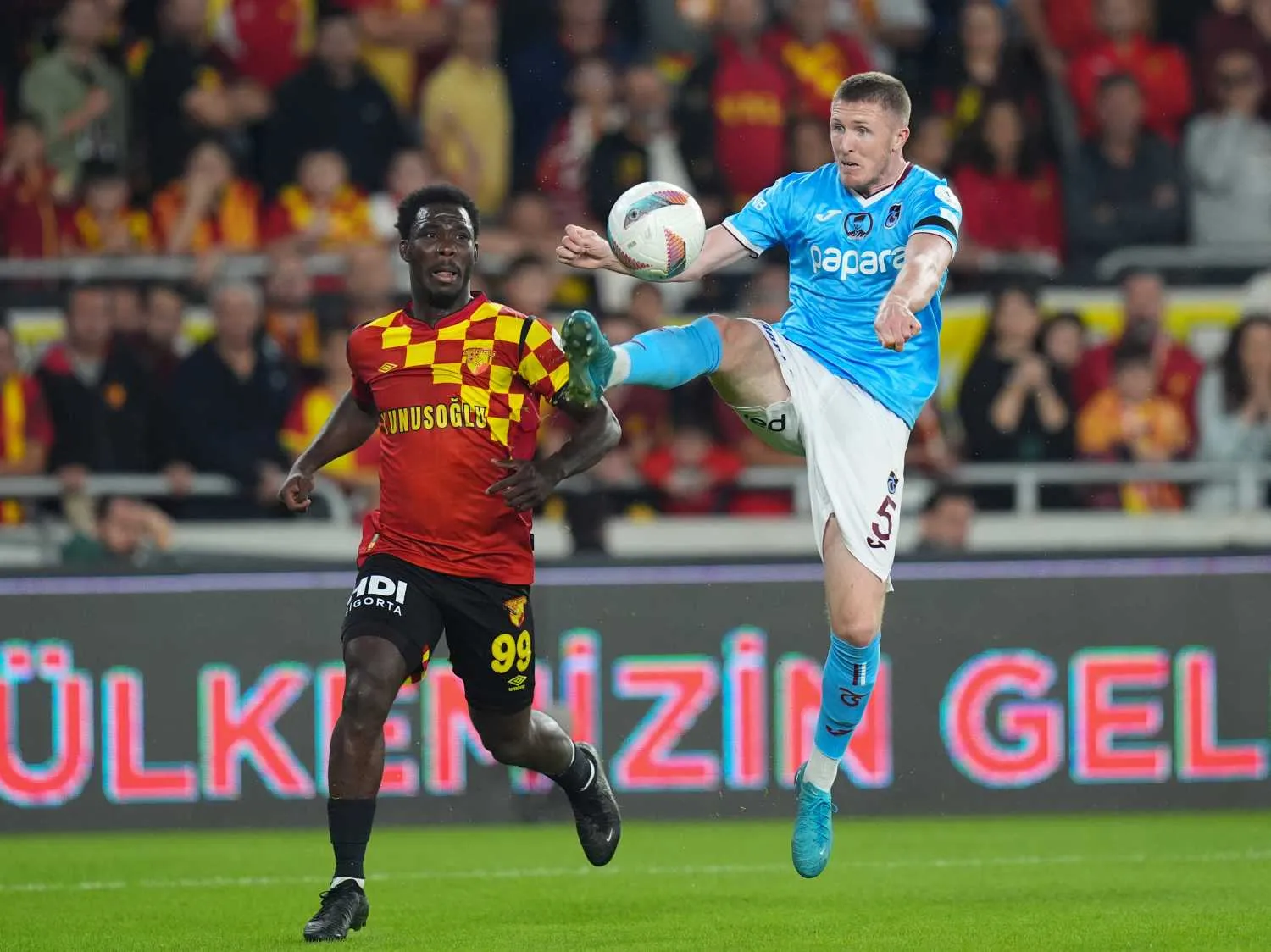 Trabzonspor'dan John David Lundstram açıklaması!
