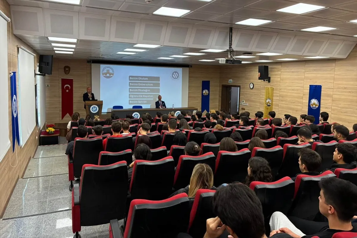 Trakya Üniversitesi yeni öğrenciler için oryantasyon eğitimi düzenledi