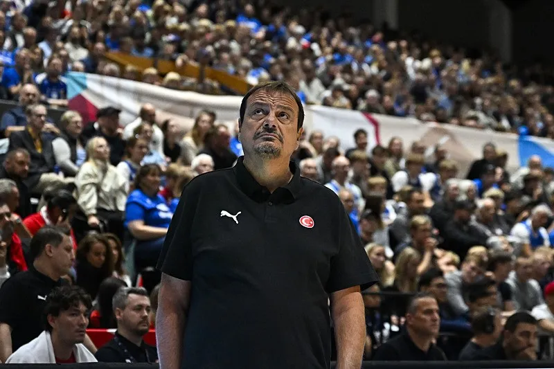 Türk basketbolunun ilkleri, rekorları ve unutulmazları