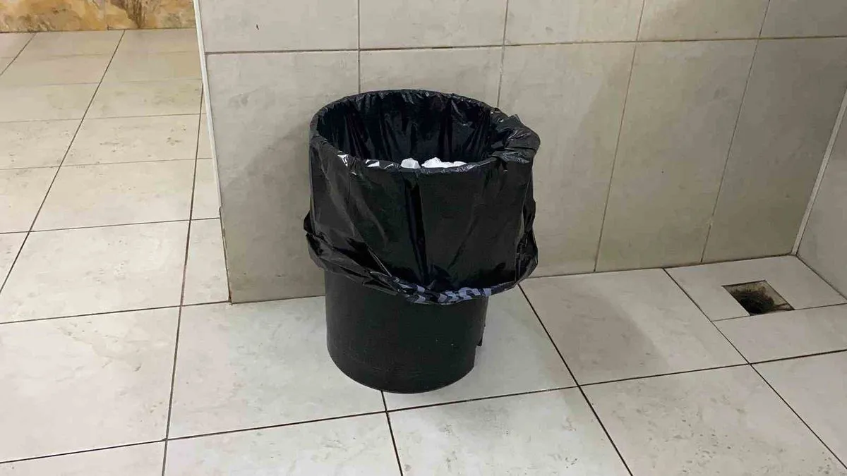 Tuvalette Doğan Bebek Çöpten Kurtarıldı