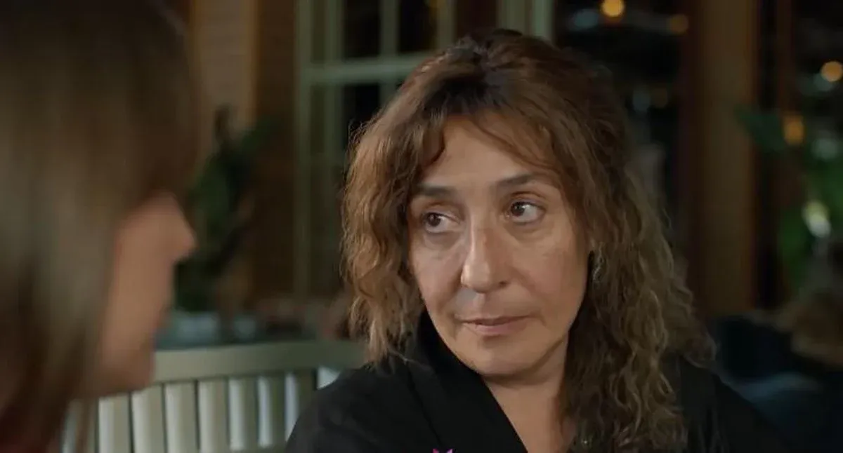 Tuzlu Kahve Hatun kim, Tuzlu Kahve Hatun gerçekte kim, Hatun'u Binnur Kaya mı oynuyor?