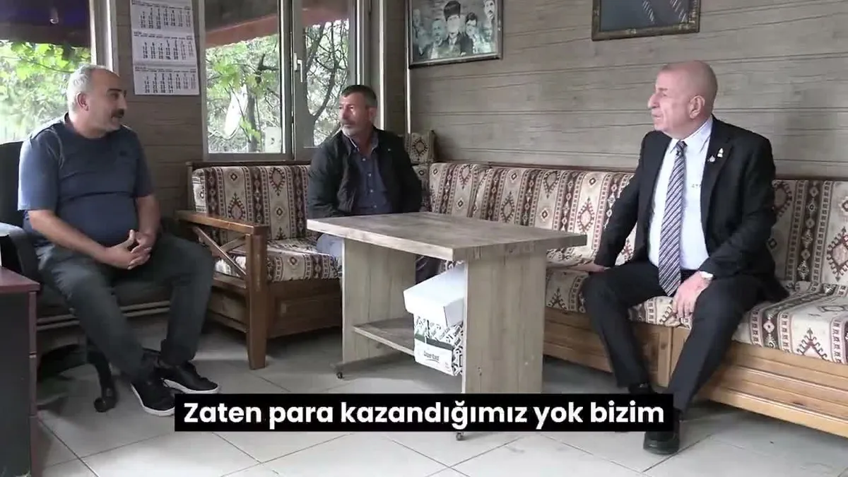 Ümit Özdağ'dan Balgat'ta taksici esnafına ziyaret: "Akaryakıt zamları ve cezalar esnafı zorluyor"