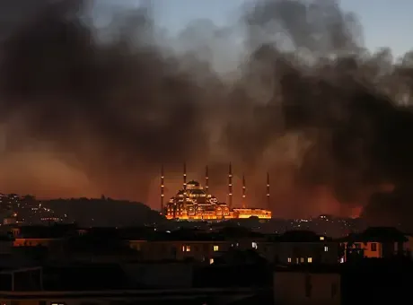 Ümraniye'de yangın paniği