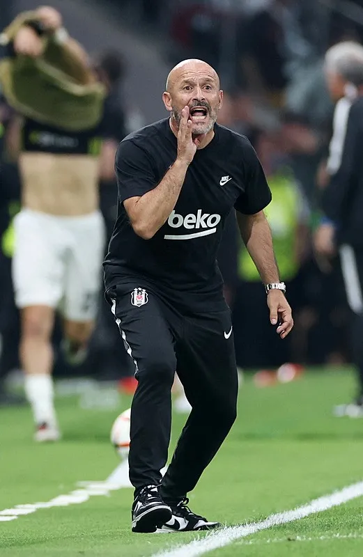 Vincenzo Italiano: Maçı ilk yarıda kaybettik!