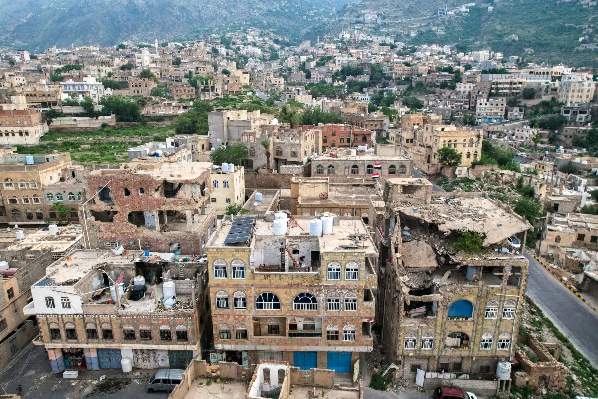 Yemen'deki Husiler: Suudi Arabistan'ın Taiz'e düzenlediği hava saldırılarında 7 kişi öldü