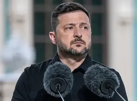 Zelenskiy: Rusya'nın hava sahası fiilen kapanacak