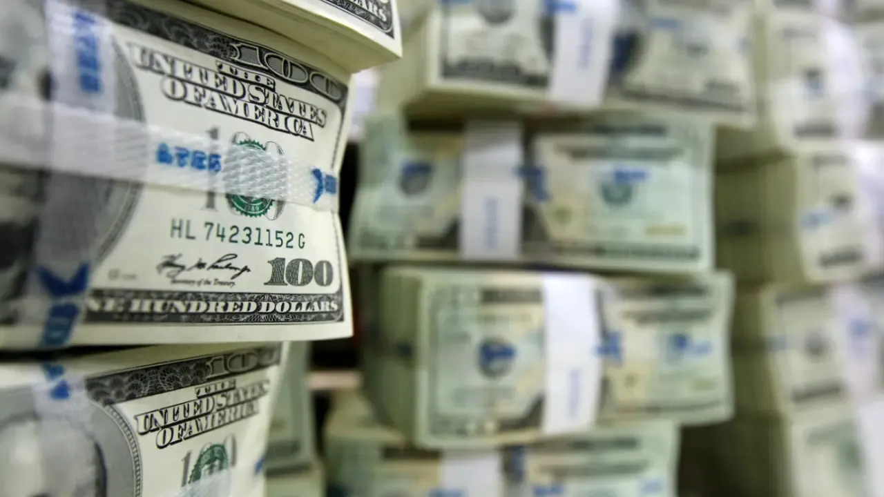 ABD'den Irak'a yeni nakit dolar sevkiyatı