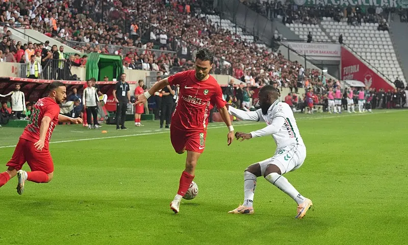 Amed SK evinde tek golle Konyaspor'u geçti!