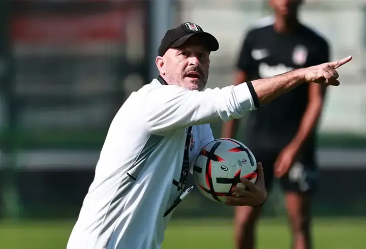 Beşiktaş, mola vermeden Crystal Palace maçına hazırlanıyor