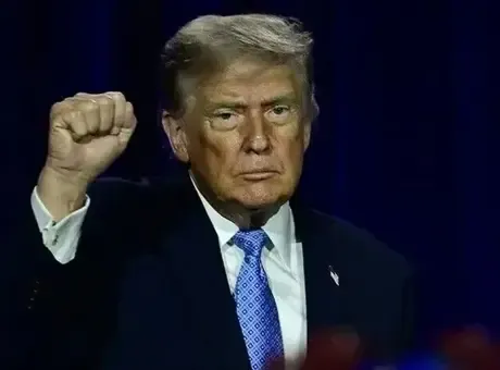 CENTCOM Komutanı Cooper, Trump'ı İran saldırısı hakkında bilgilendirdi!