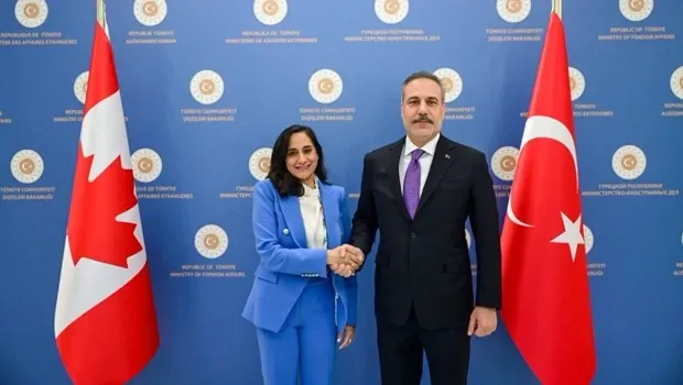 Dışişleri Bakanı Hakan Fidan Kanadalı mevkidaşı Anand ile görüştü