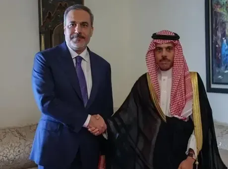 Dışişleri Bakanı Hakan Fidan, Suudi mevkidaşı Bin Ferhan'la telefonda görüştü