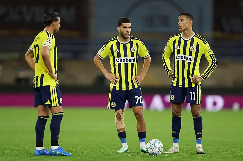 Fenerbahçe Oğuz Aydın ile gole çok yaklaştı! İşte direkten dönen o pozisyon