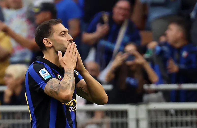 Fenerbahçe'de Hakan Çalhanoğlu ısrarı! Ara transfer planı belli oldu