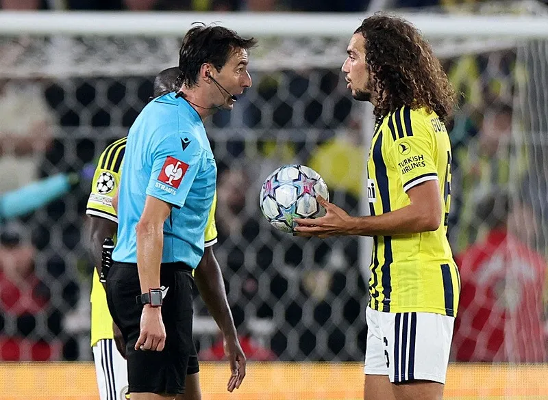 Fransızlardan Matteo Guendouzi'ye sert eleştiri: Fenerbahçe'yi batırdı!