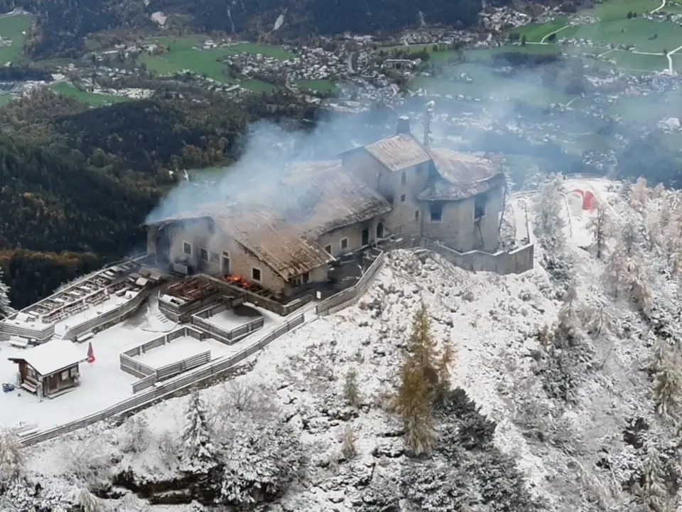 Hitler'in Kartal Yuvası kül oldu