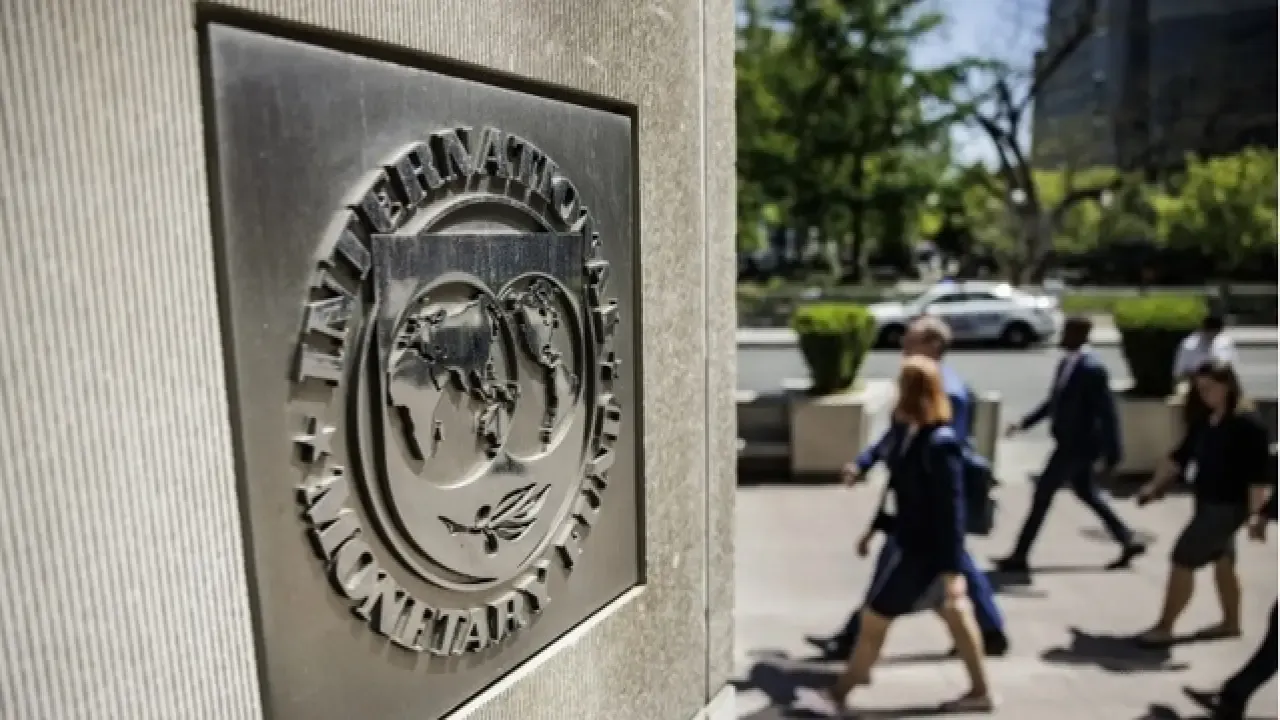 IMF, Türkiye ekonomisinin bu yıl yüzde 2,7 büyümesini bekliyor