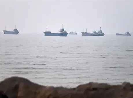 İran: Hürmüz Boğazı’nda mayına çarpan konteyner gemisi battı