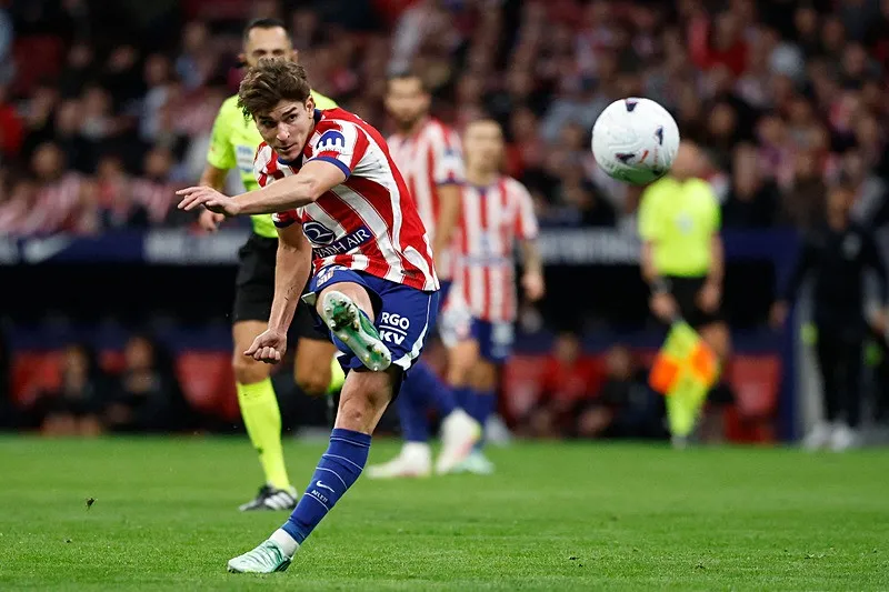 Julain Alvarez attı Atletico Madrid kazandı!