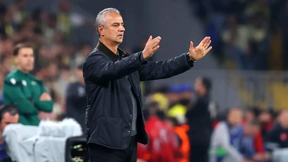 Kadıköy'de "İsmail Kartal istifa" sesleri