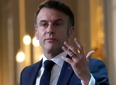 Macron: Şehirlerimizin sokaklarını bu şekilde görmek dayanılır gibi değil