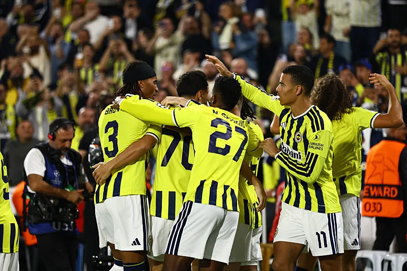 Ömer Üründül'den Fenerbahçe-Slavia Prag maçı yorumu!